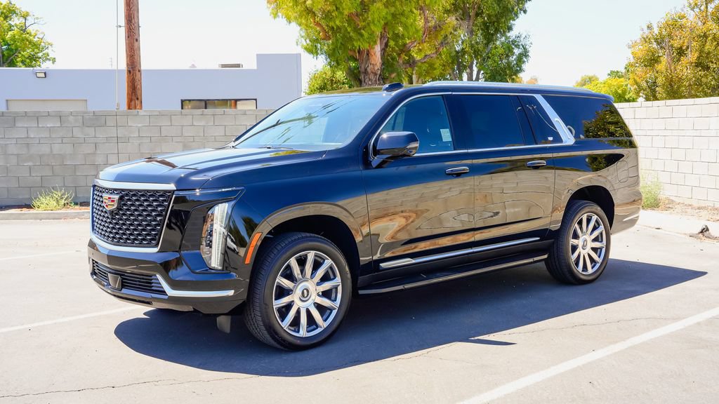 New 2026 Cadillac Escalade ESV 4WD image 3