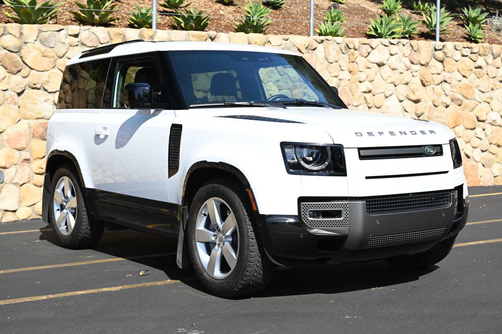 Used 2023 Land Rover Defender 90 X-Dynamic SE