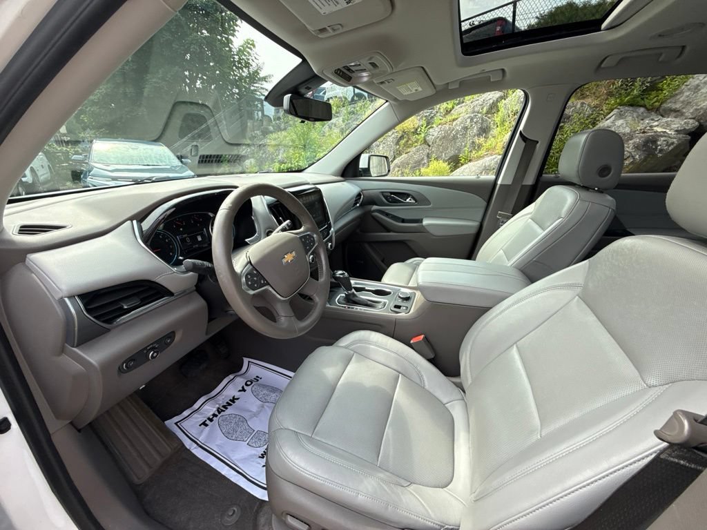Used 2018 Chevrolet Traverse Premier AWD/4WD image 16