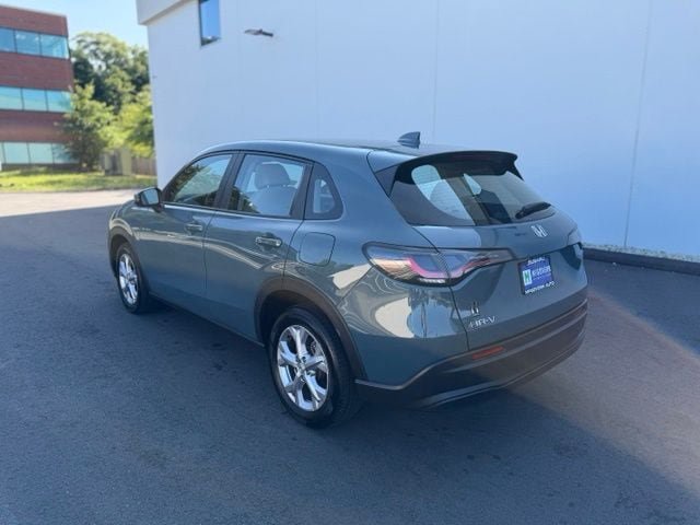 Used 2024 Honda HR-V LX image 9