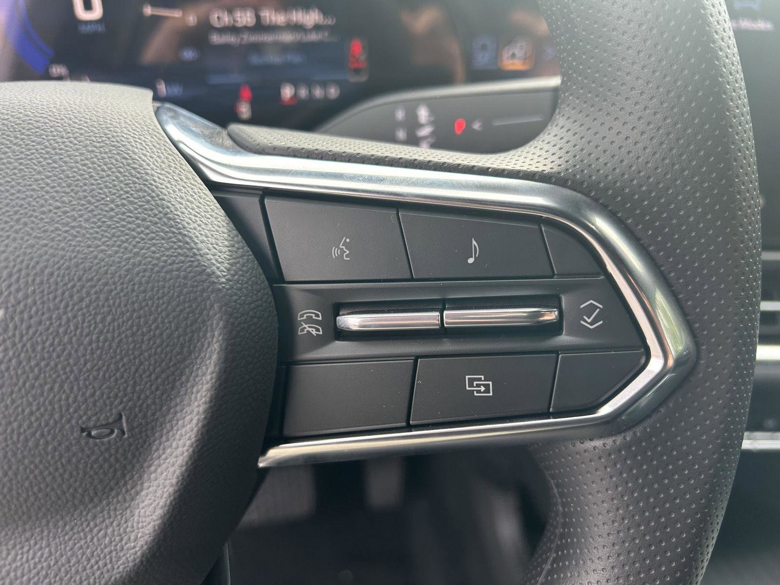 New 2026 Chevrolet Equinox EV LT image 20