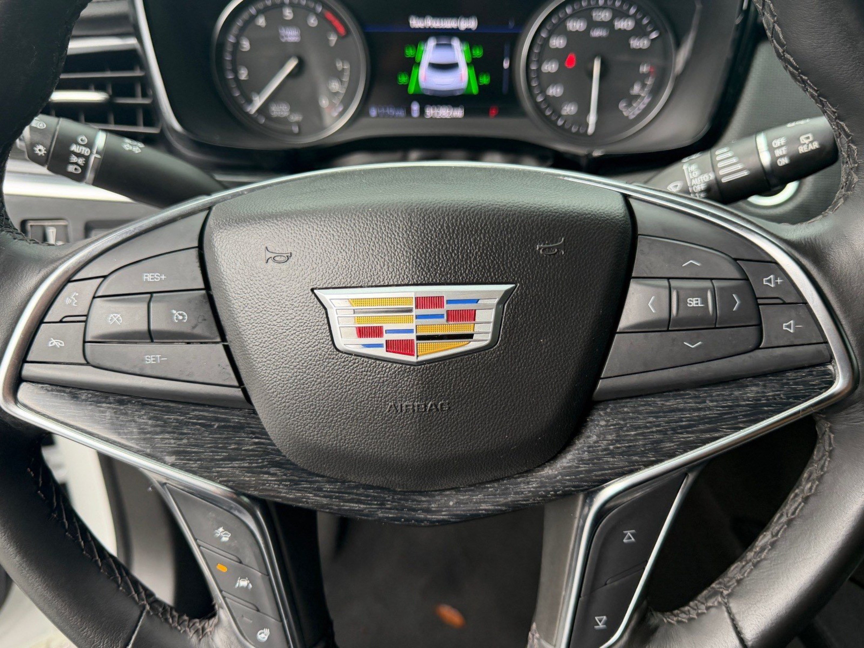 Used 2023 Cadillac XT5 Premium Luxury w/ Technology Package FWD image 39