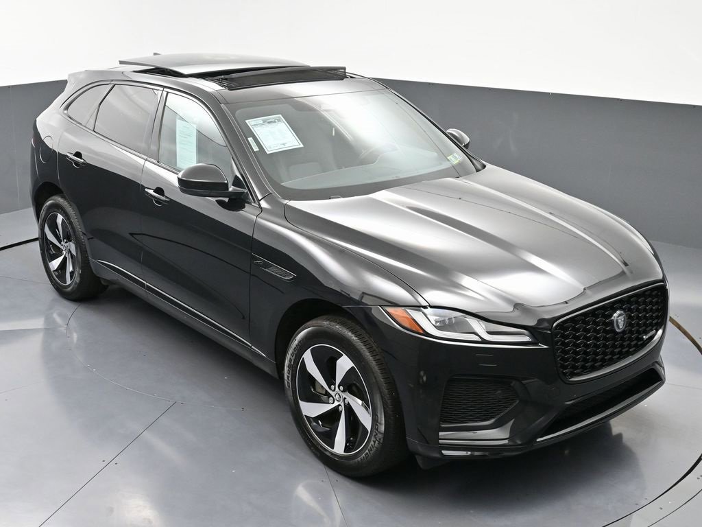 Used 2024 Jaguar F-PACE R-Dynamic S image 45