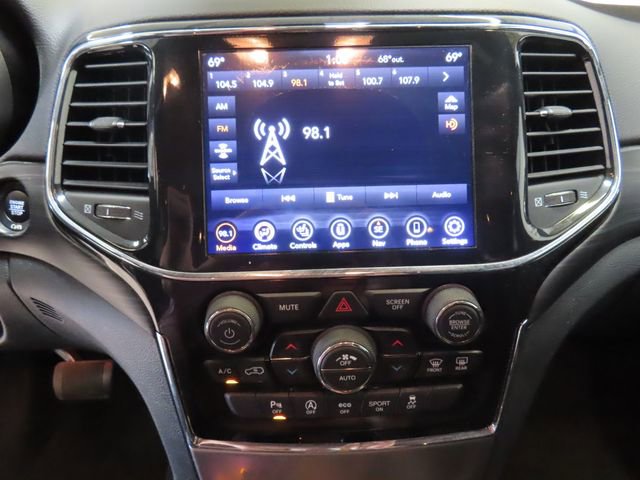 Used 2021 Jeep Grand Cherokee Laredo X RWD image 24