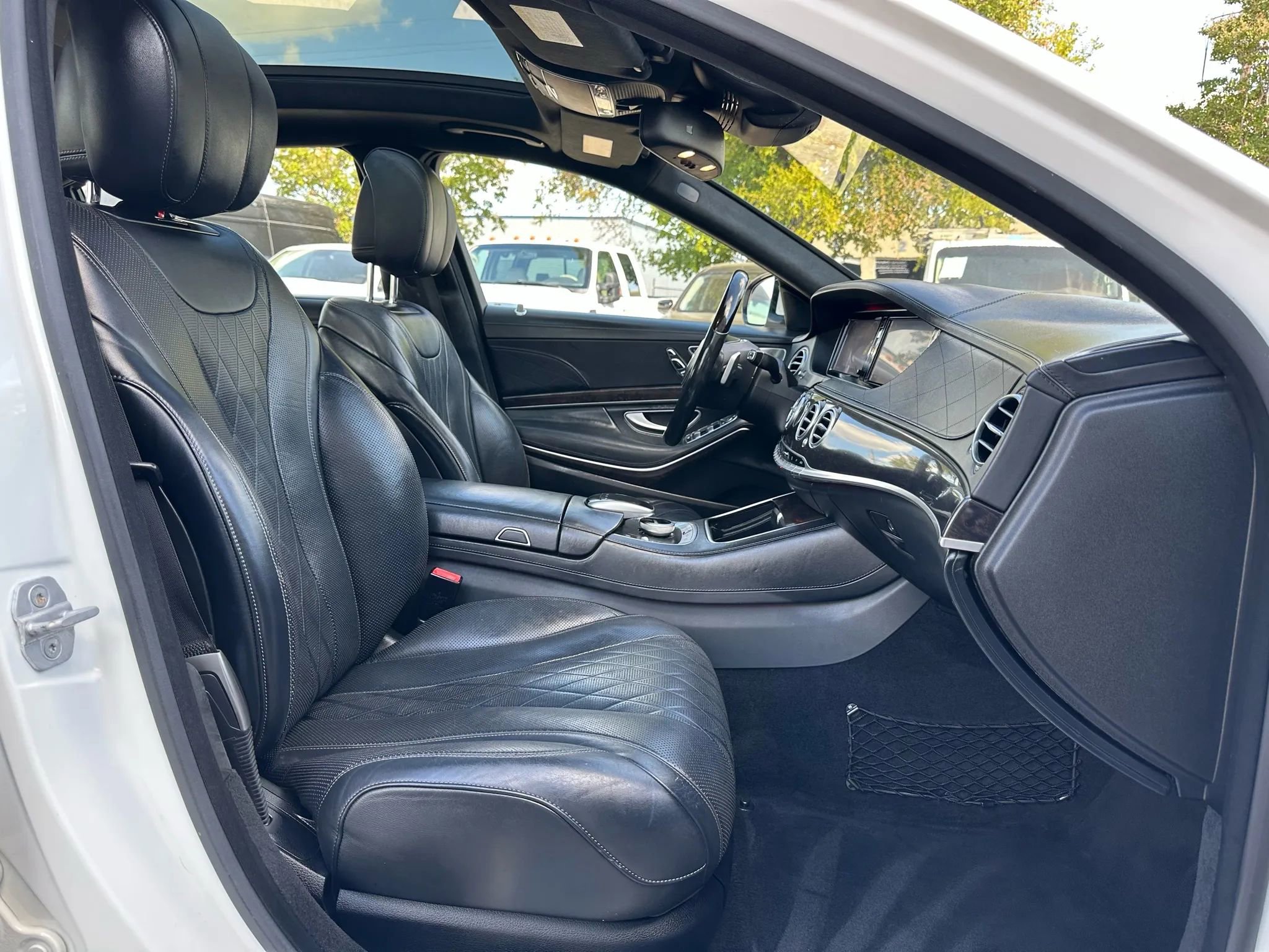 Used 2015 Mercedes-Benz S 550 4MATIC Sedan image 27