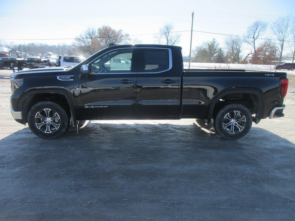 New 2026 GMC Sierra 1500 SLE AWD/4WD image 9