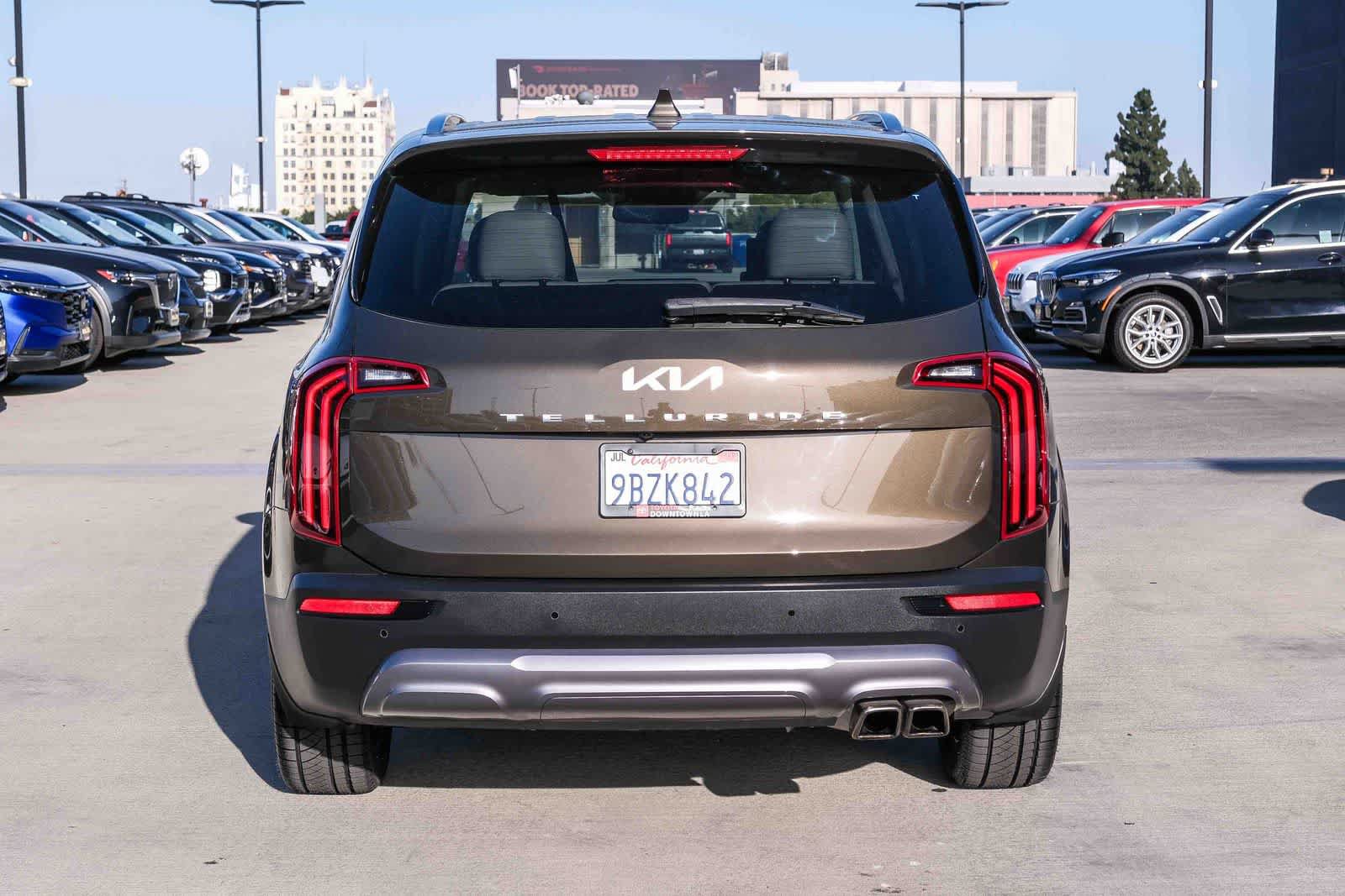 Used 2022 Kia Telluride SX FWD image 5