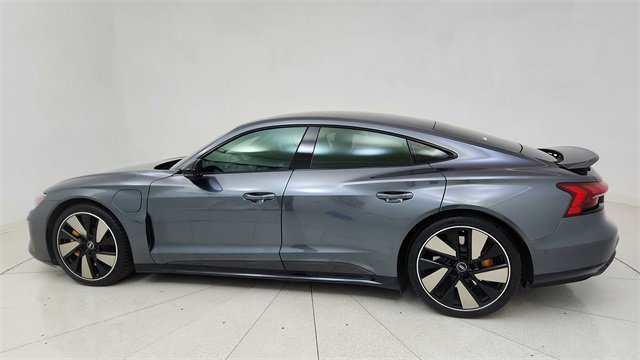 Used 2022 Audi RS e-tron GT w/ Carbon Performance Package image 4