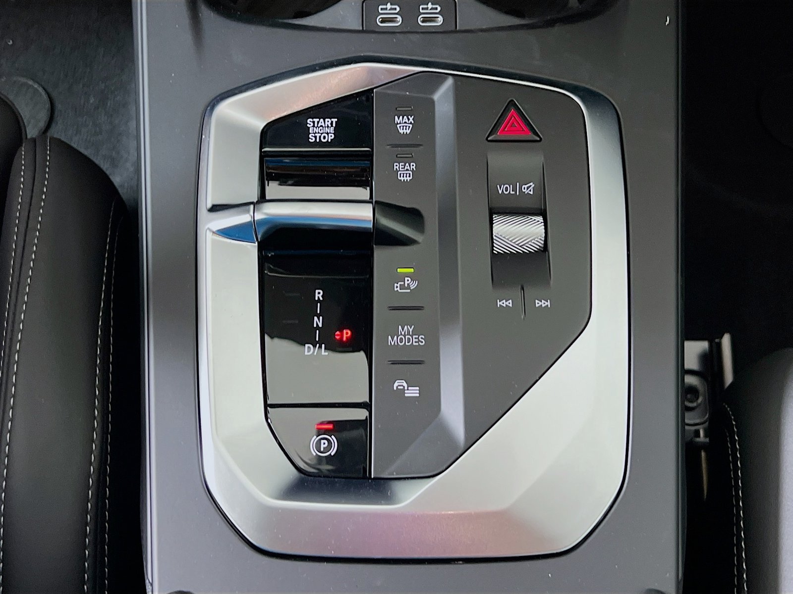 New 2026 BMW 228i xDrive w/ Technology Package AWD/4WD image 18