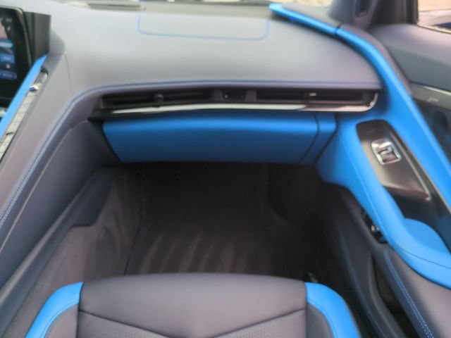 Used 2024 Chevrolet Corvette Z06 w/ Stealth Interior Trim Package RWD image 18