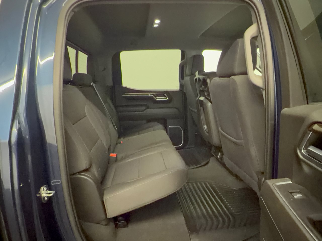 Used 2022 Chevrolet Silverado 1500 LT w/ All Star Edition Plus AWD/4WD image 29