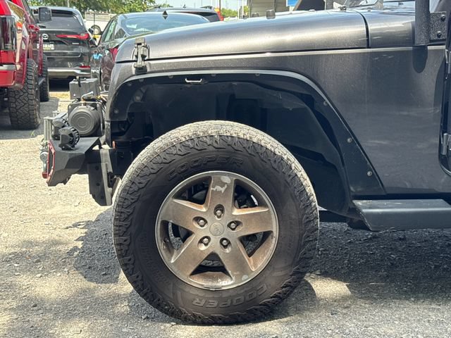 Used 2017 Jeep Wrangler Unlimited Sport w/ Connectivity Group AWD/4WD image 22