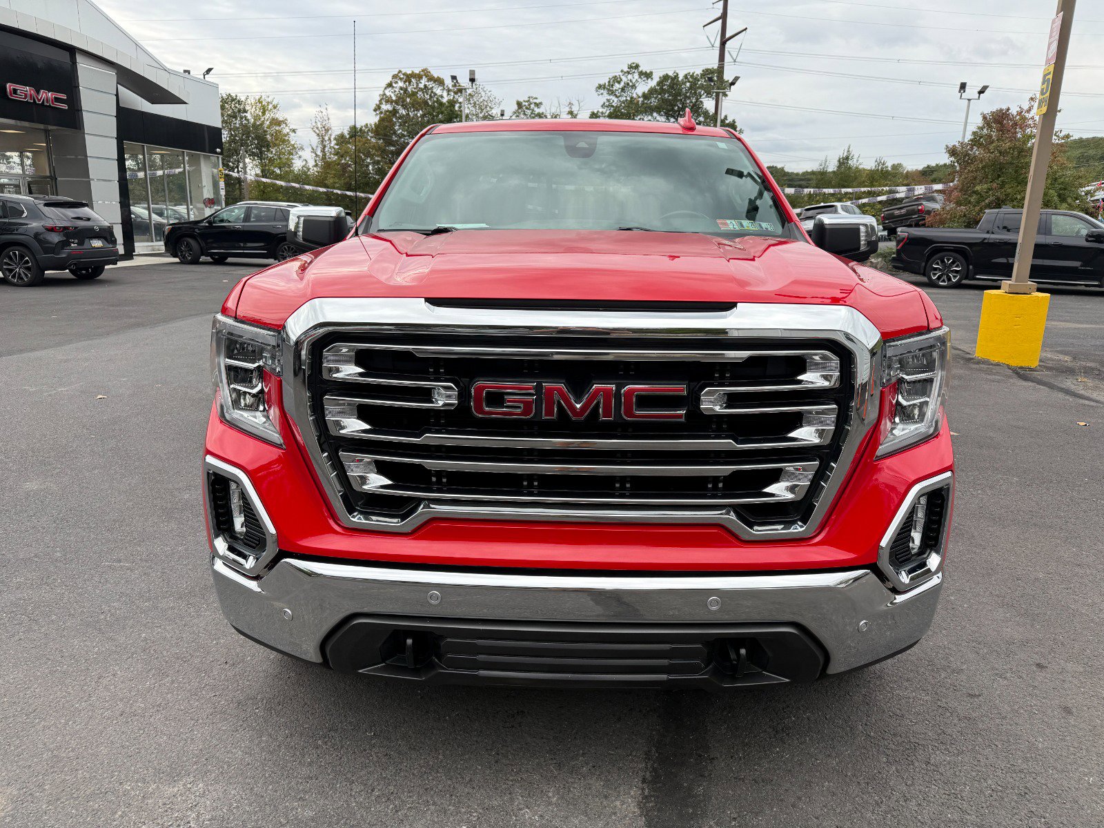 Used 2021 GMC Sierra 1500 SLT w/ SLT Premium Plus Package image 8