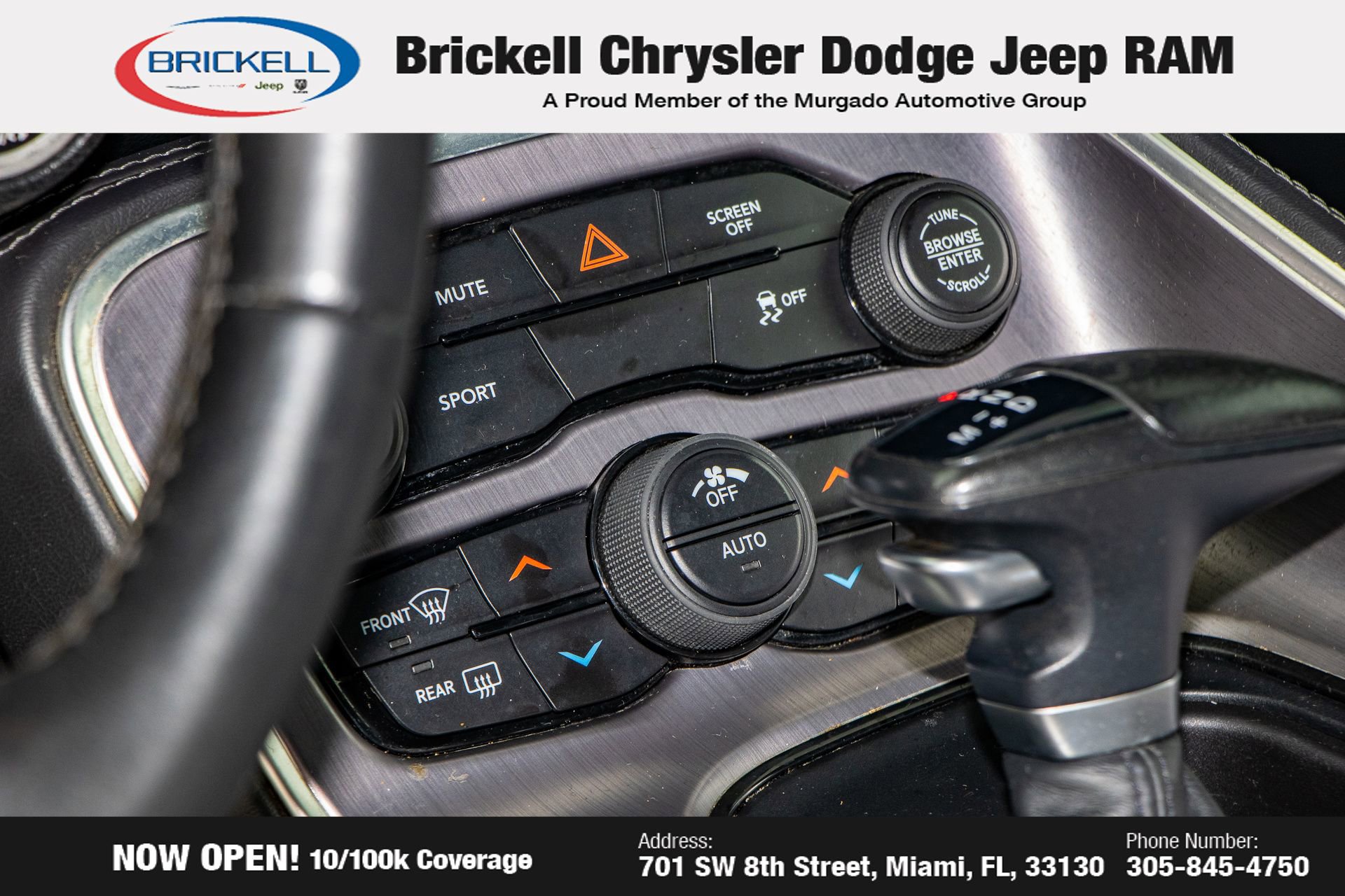 Used 2017 Dodge Challenger SXT image 19