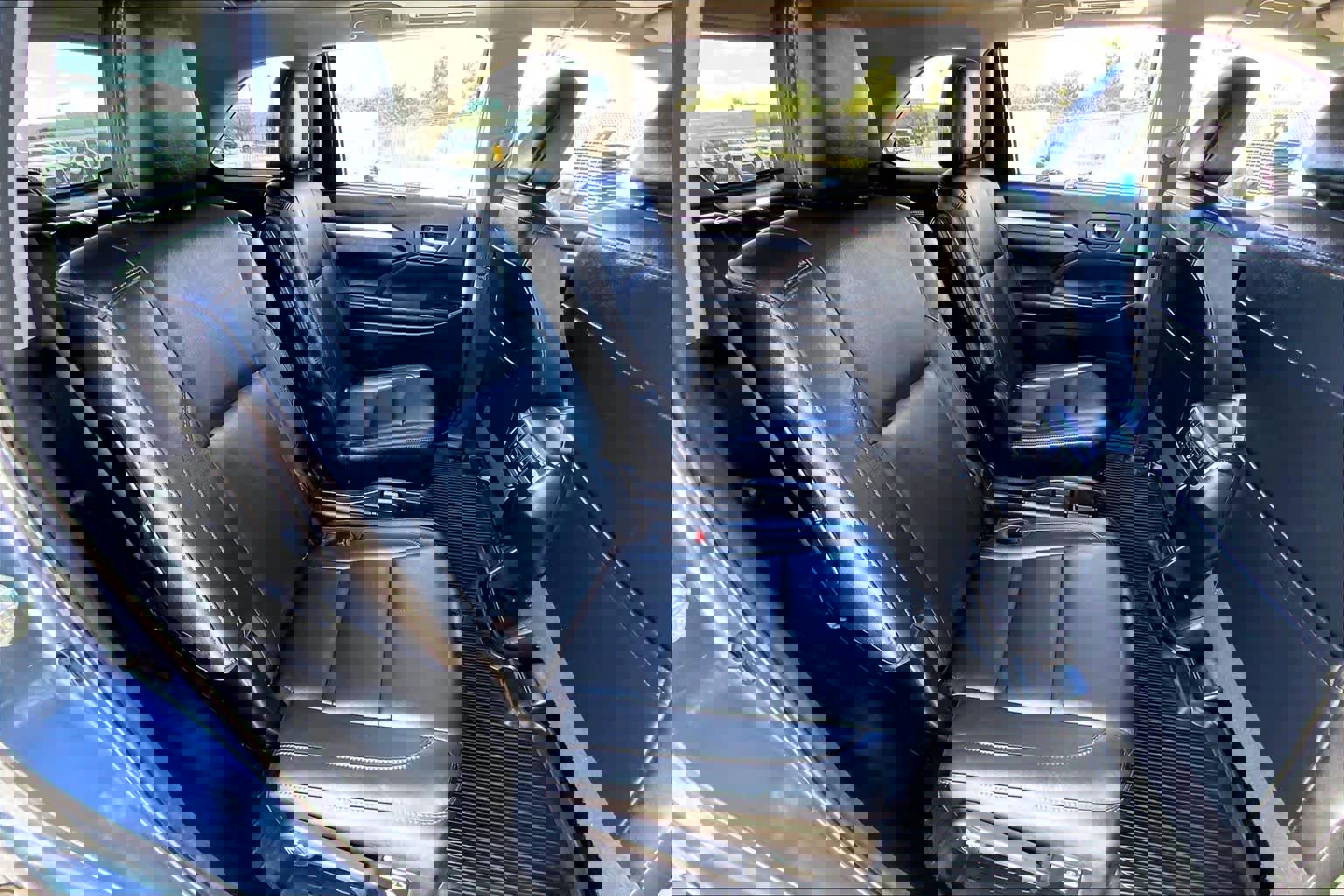 Used 2017 Toyota Highlander XLE image 19