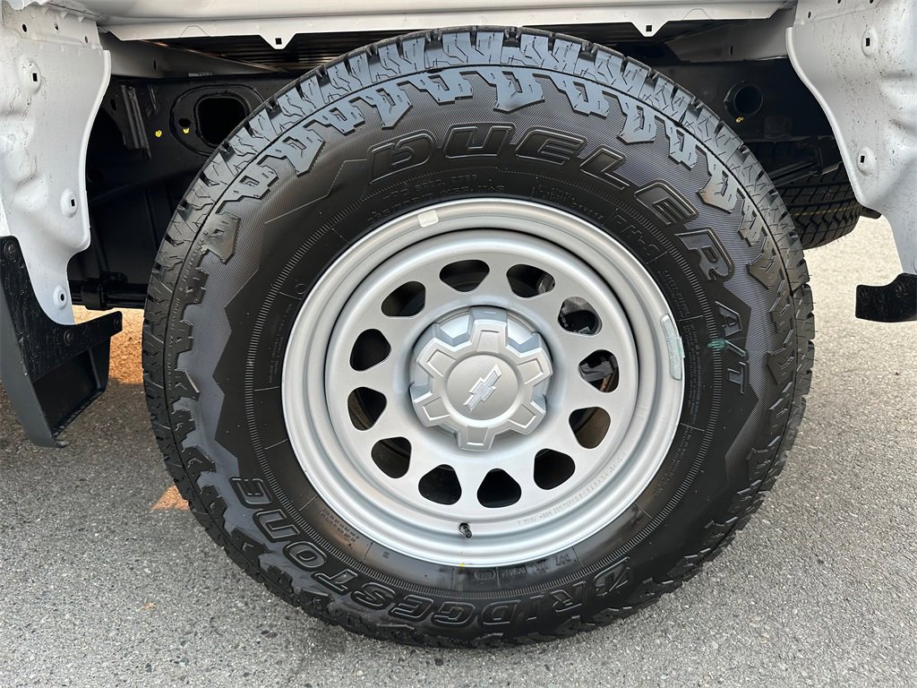 New 2025 Chevrolet Silverado 1500 W/T w/ WT Value Package image 10