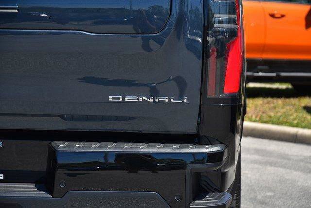 New 2025 GMC Sierra EV Denali image 20