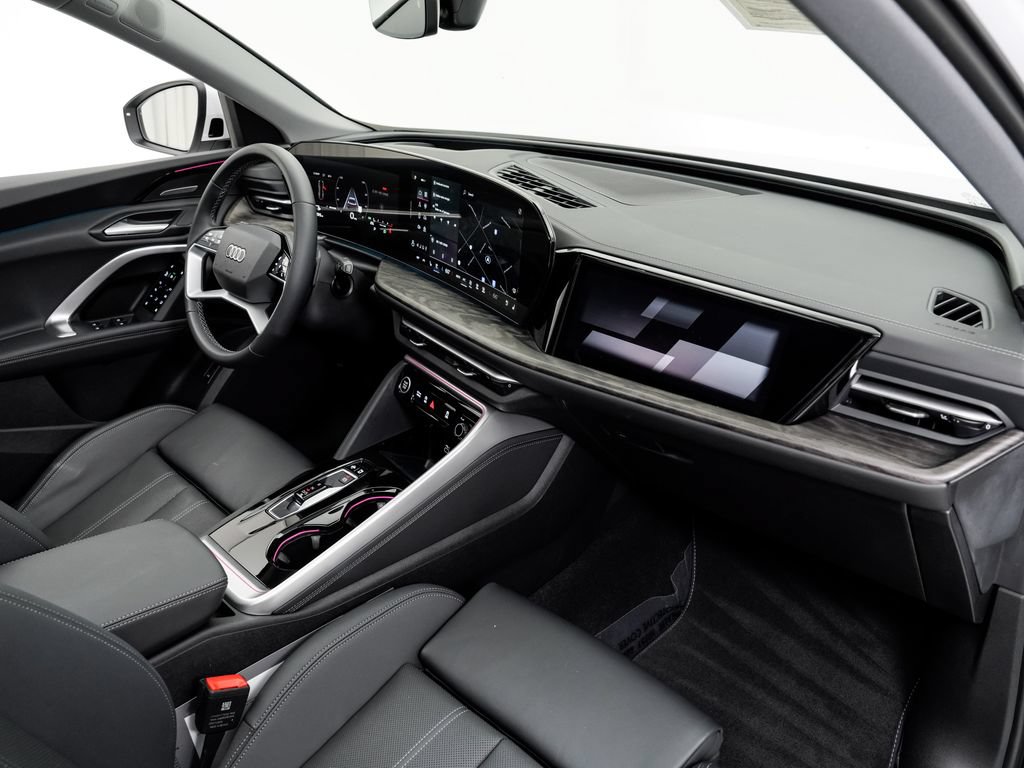 Certified 2025 Audi Q5 Prestige AWD/4WD image 23