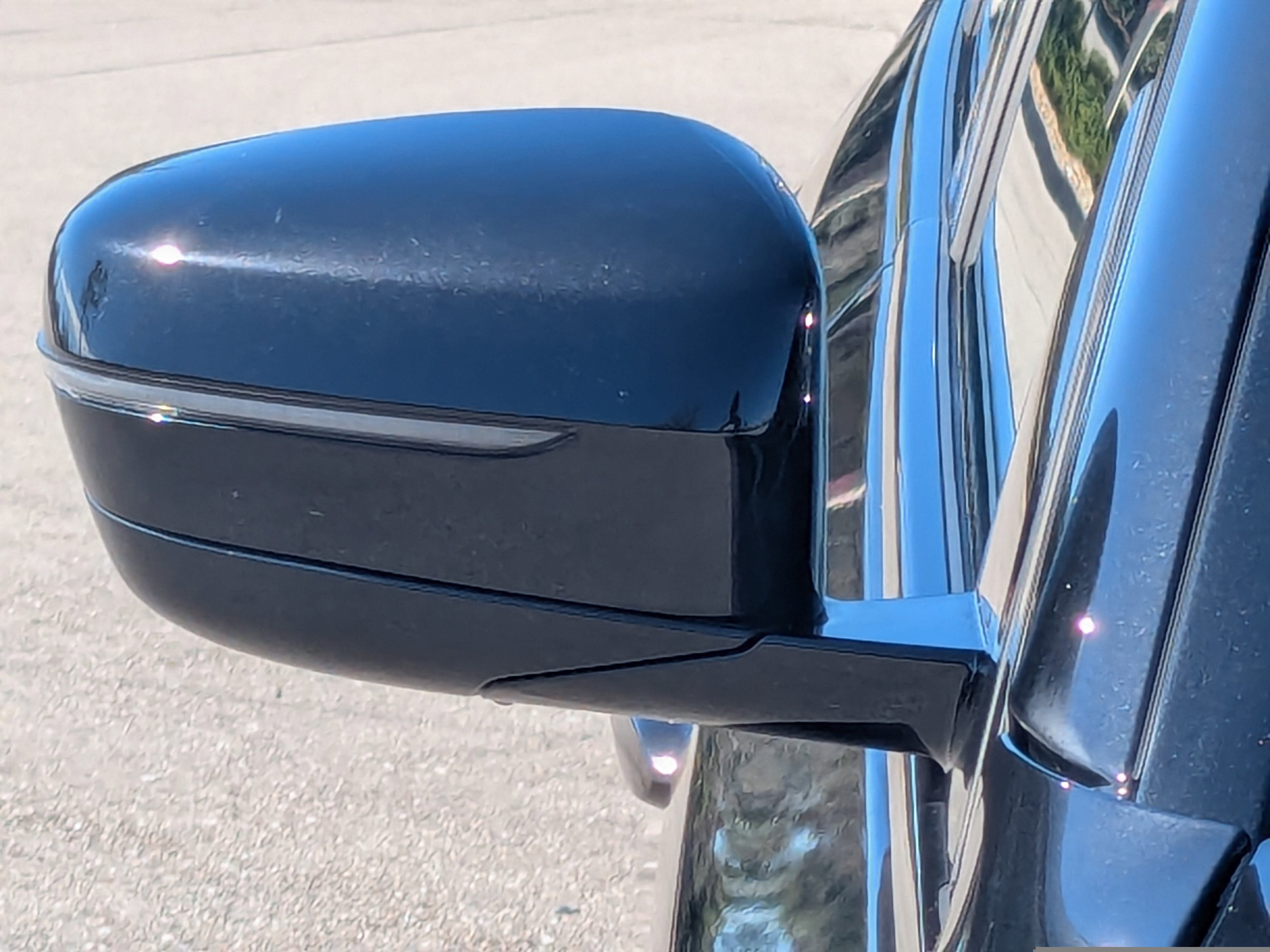 Used 2023 BMW 530i w/ M Sport Package image 12