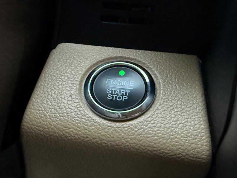 Used 2019 Ford F150 Lariat image 16