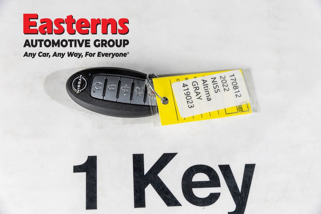 Used 2022 Nissan Altima 2.5 SR FWD image 25