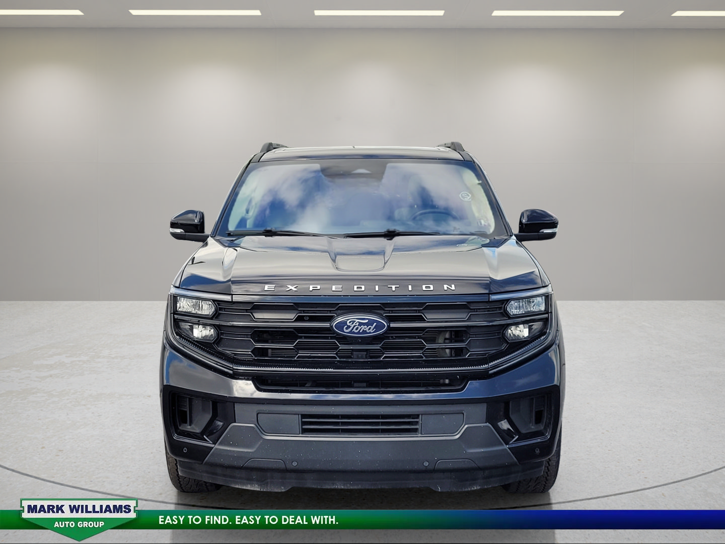 Used 2025 Ford Expedition Active AWD/4WD image 9