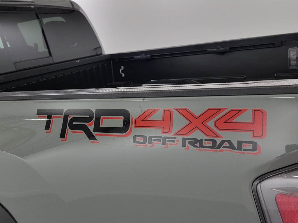 Certified 2023 Toyota Tacoma TRD Off-Road AWD/4WD image 12