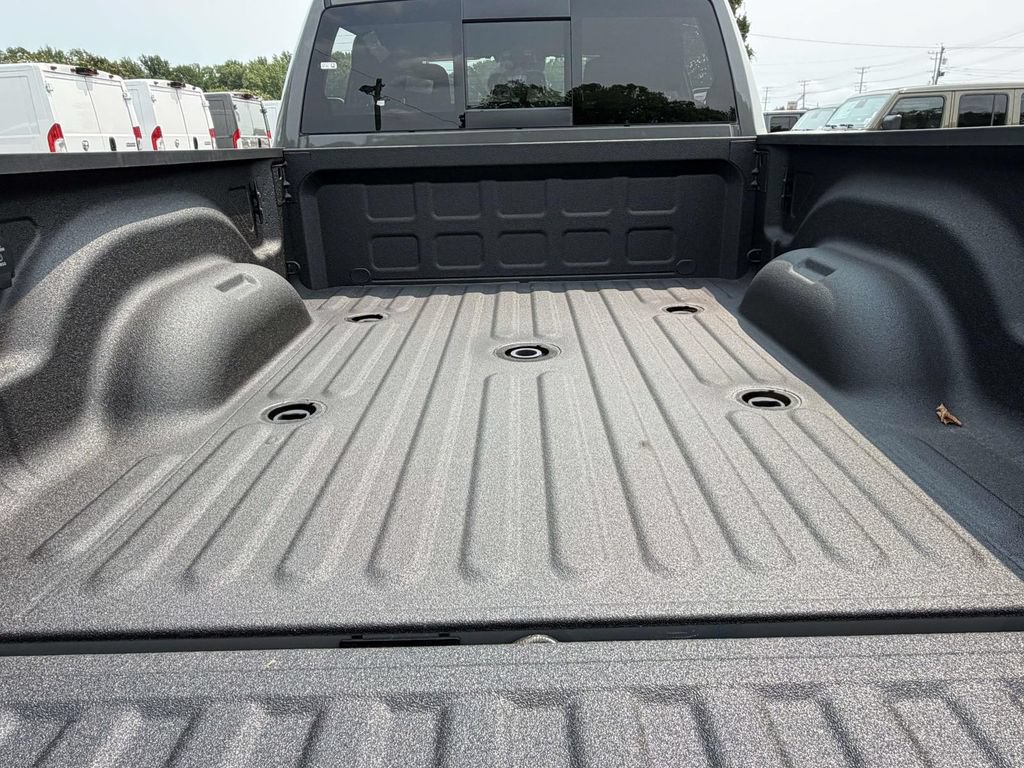 New 2026 RAM 2500 Big Horn AWD/4WD image 11
