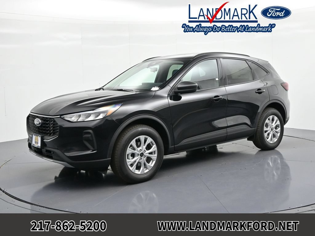 New 2026 Ford Escape Active w/ Active Premium Tech Pack
