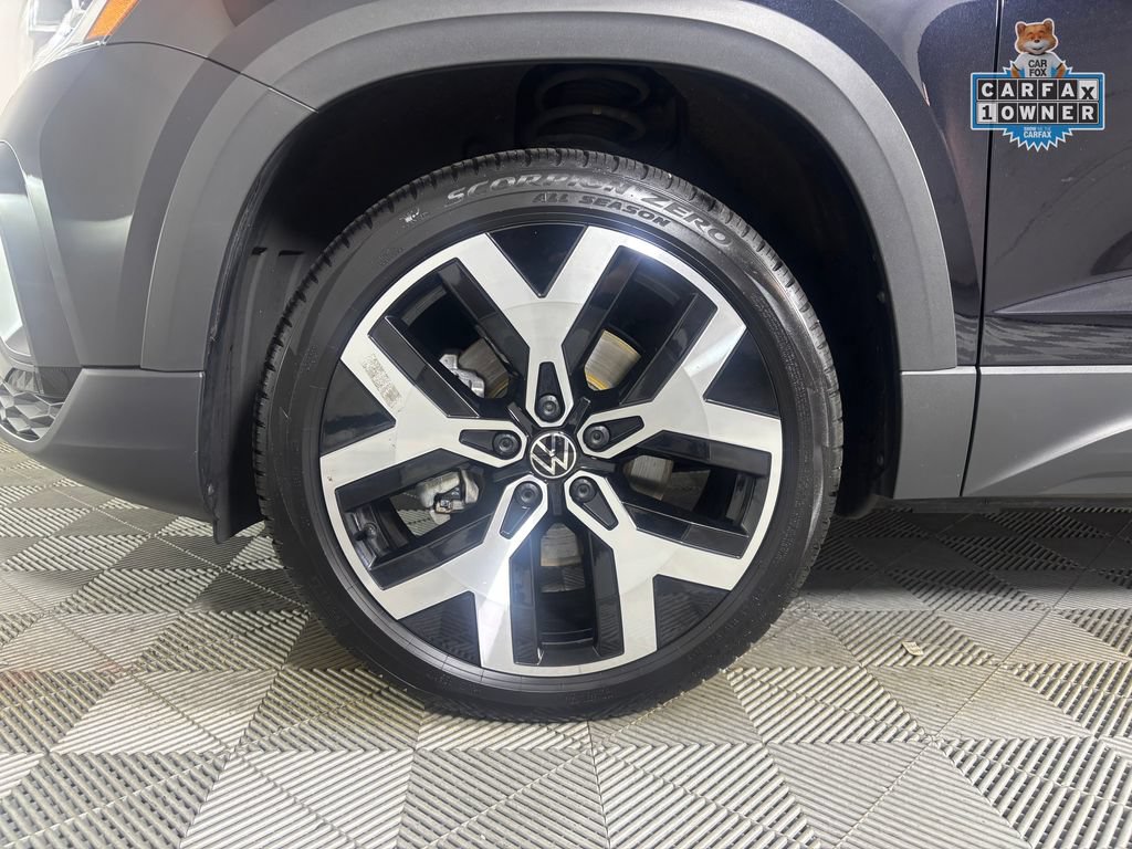 Used 2023 Volkswagen Taos SEL AWD/4WD image 29