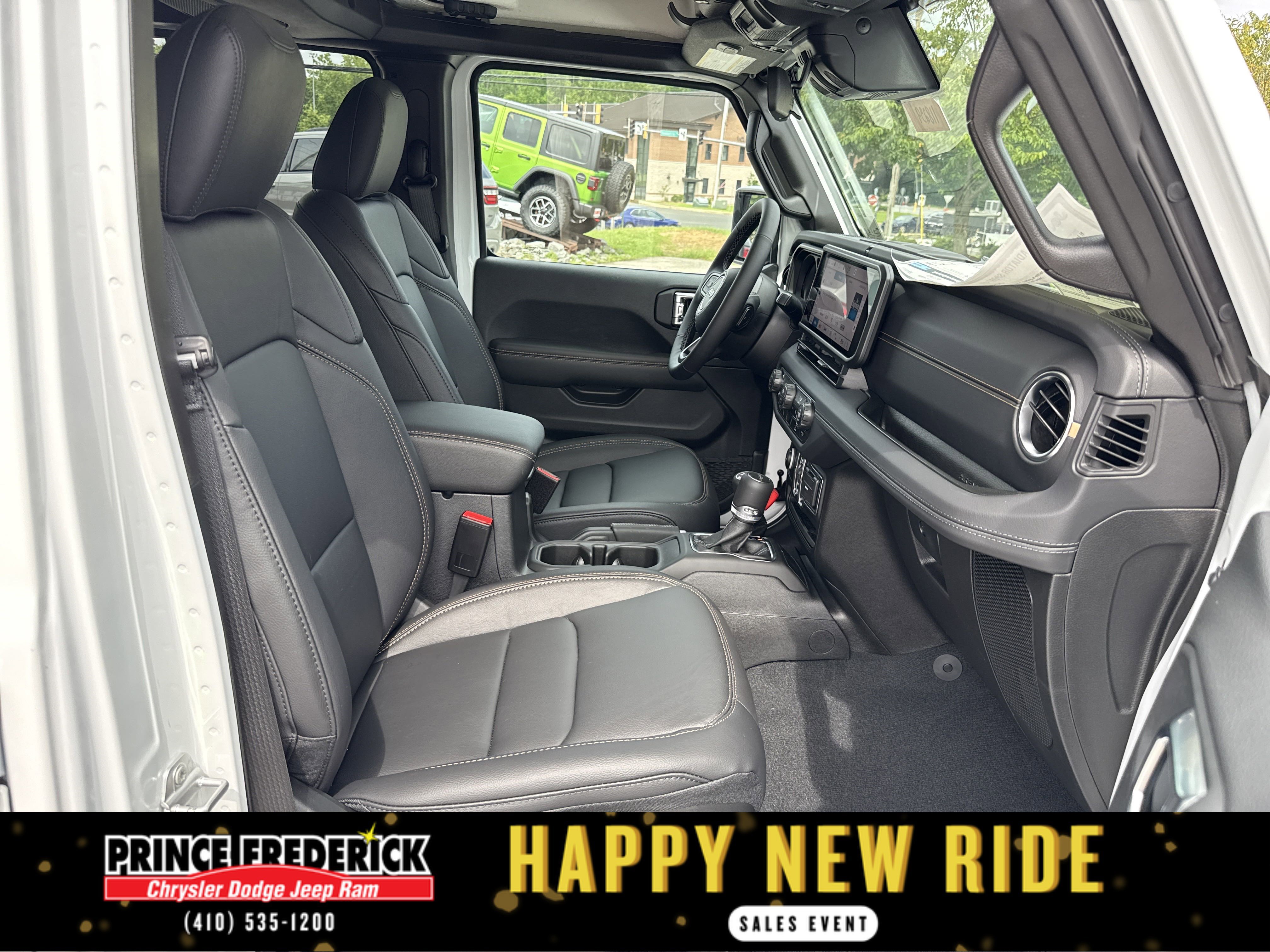 New 2025 Jeep Gladiator High Tide image 17