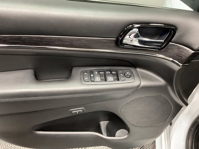 Used 2019 Jeep Grand Cherokee High Altitude AWD/4WD image 14