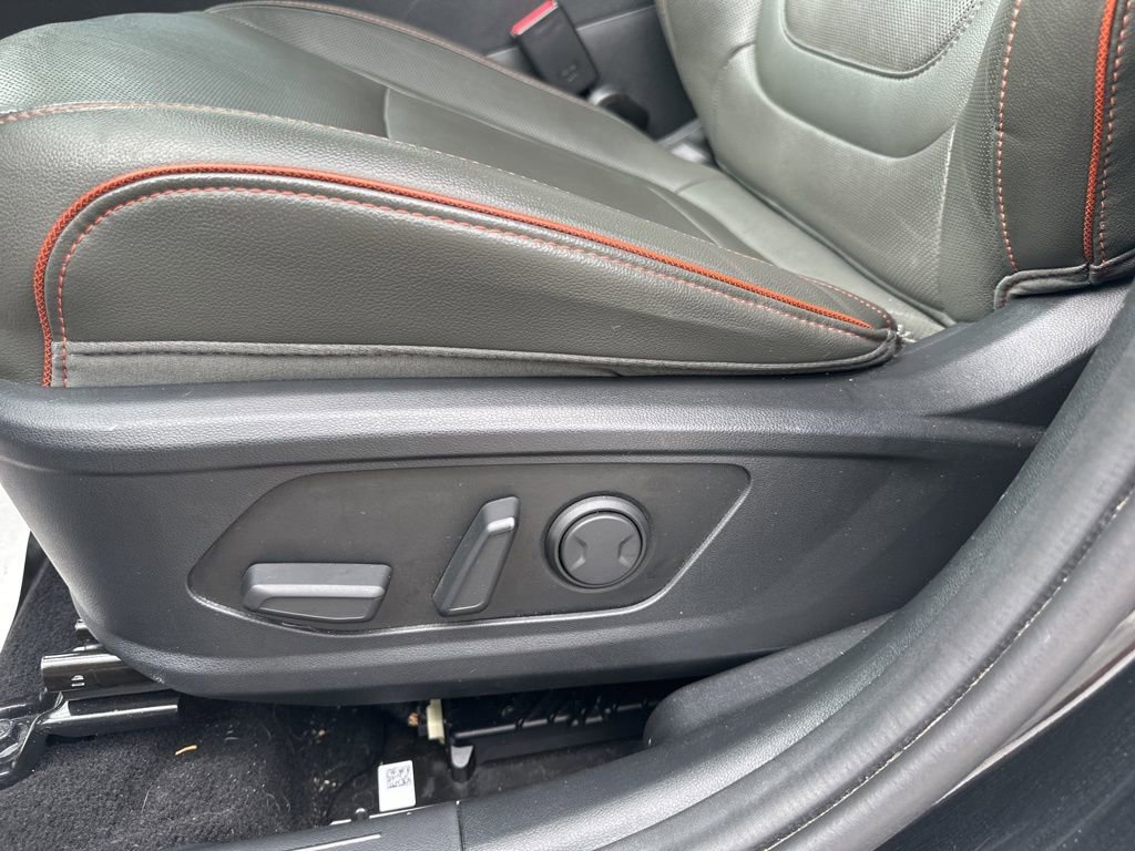 Used 2023 Hyundai Santa Cruz Limited image 11