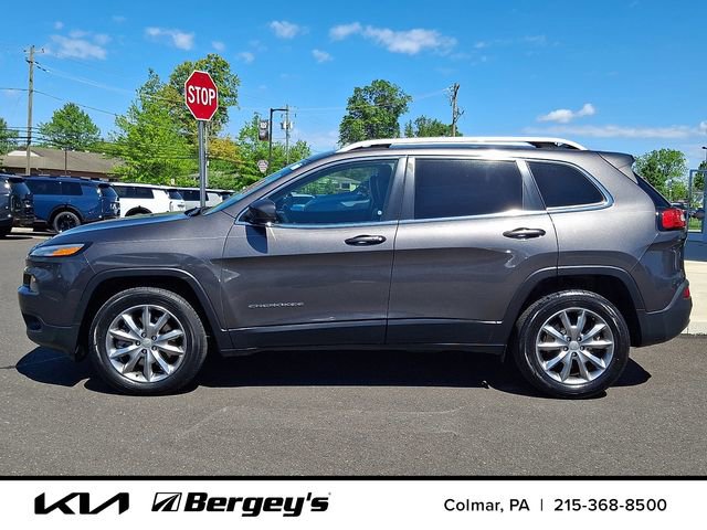 Used 2018 Jeep Cherokee Limited AWD/4WD image 9