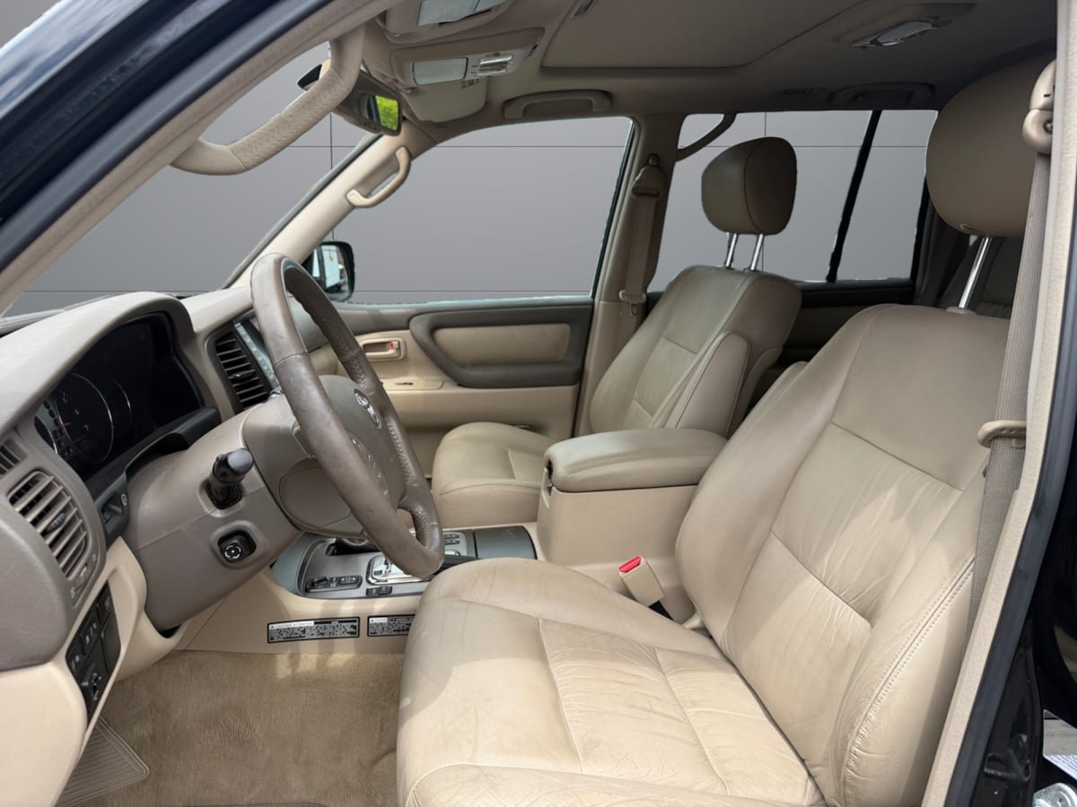 Used 2007 Toyota Land Cruiser AWD/4WD image 10