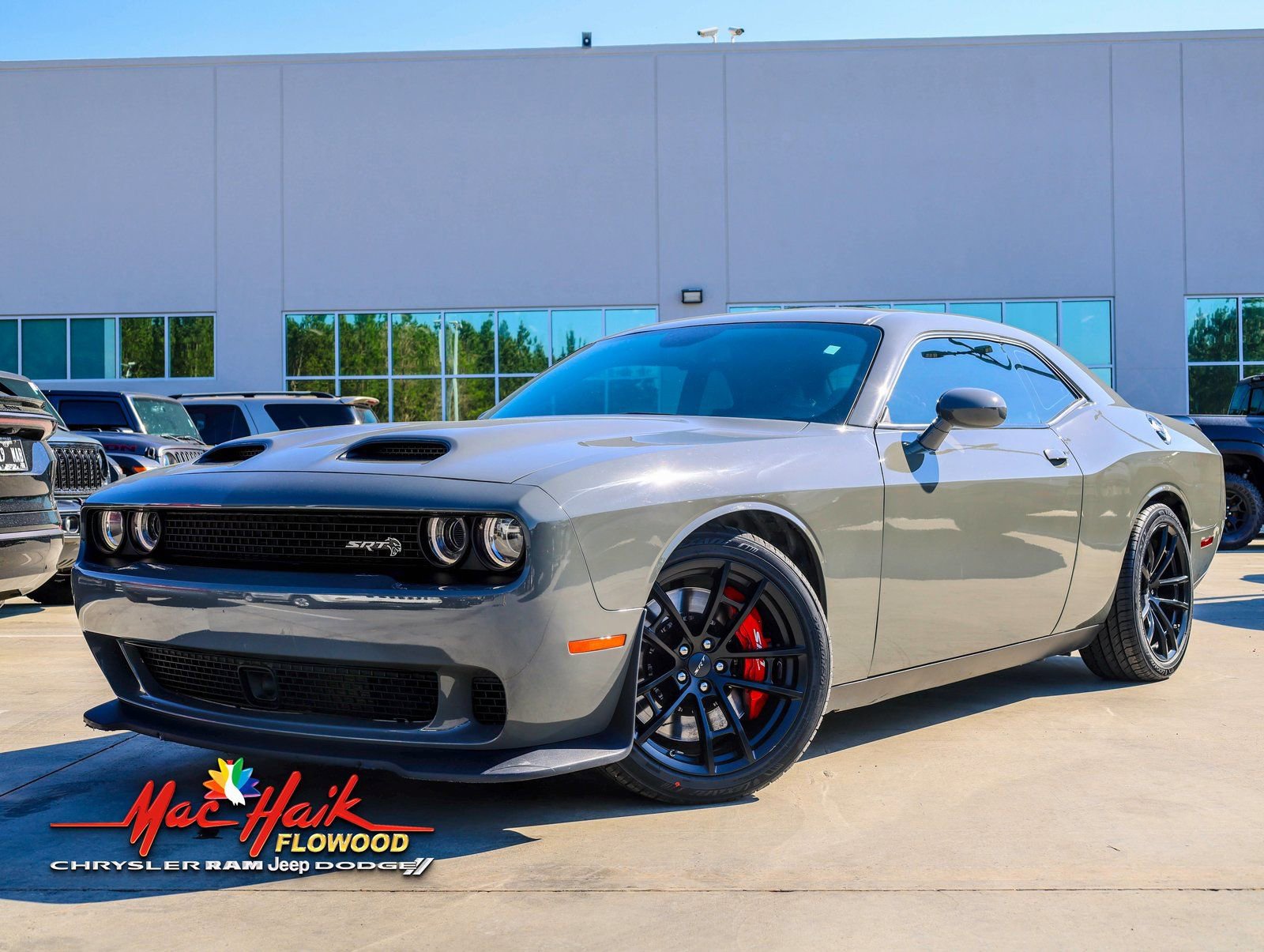 Used 2023 Dodge Challenger SRT Hellcat image 1