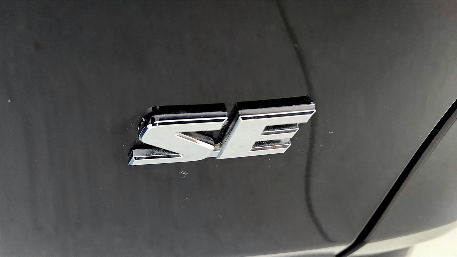 Certified 2022 Toyota RAV4 SE image 26