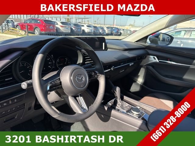 New 2025 MAZDA MAZDA3 2.5 Turbo Sedan w/Premium Plus image 13
