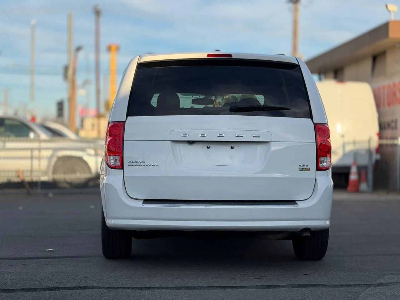 Used 2017 Dodge Grand Caravan GT image 11