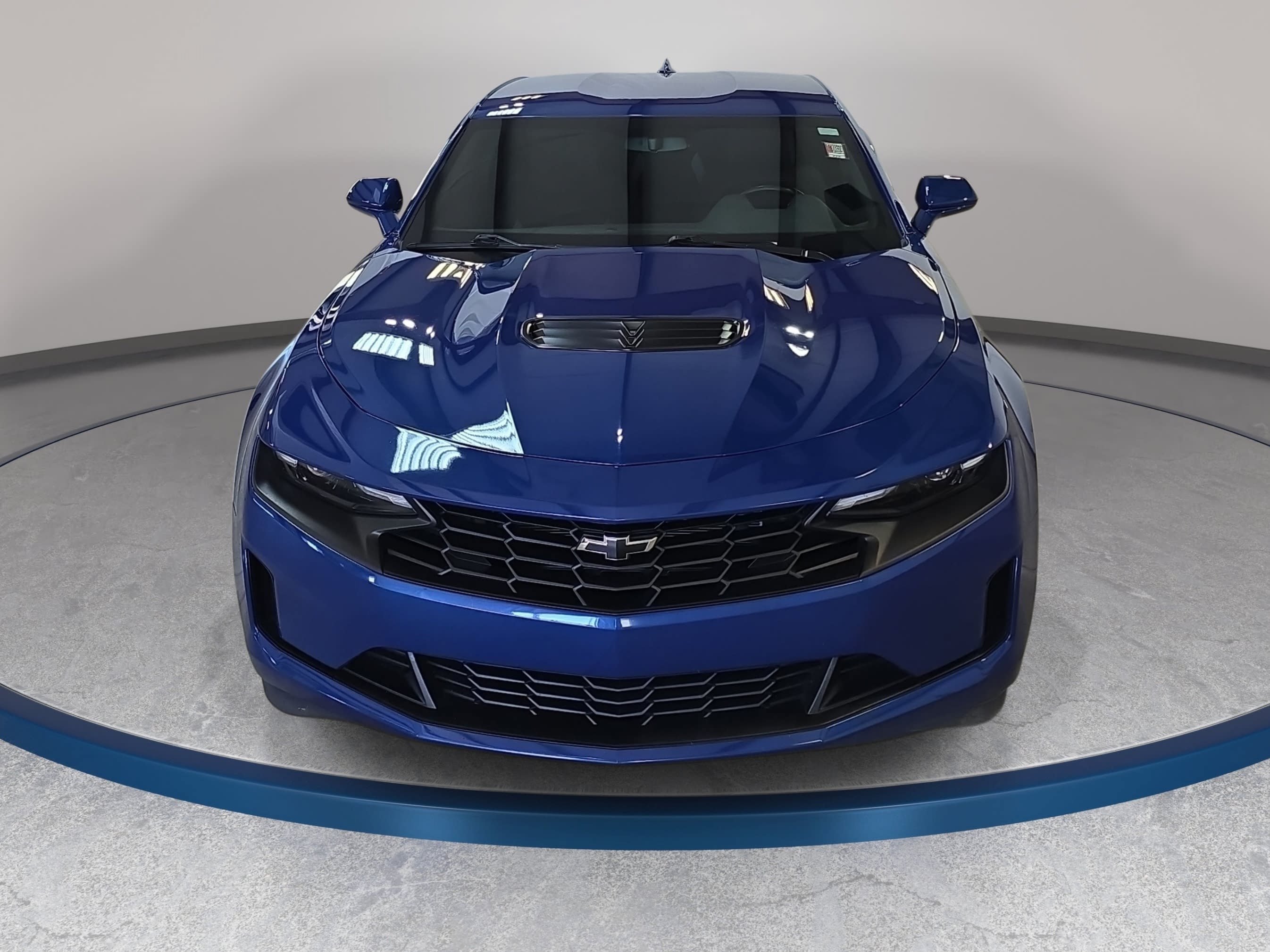 Used 2023 Chevrolet Camaro LT w/ Technology Package RWD image 3