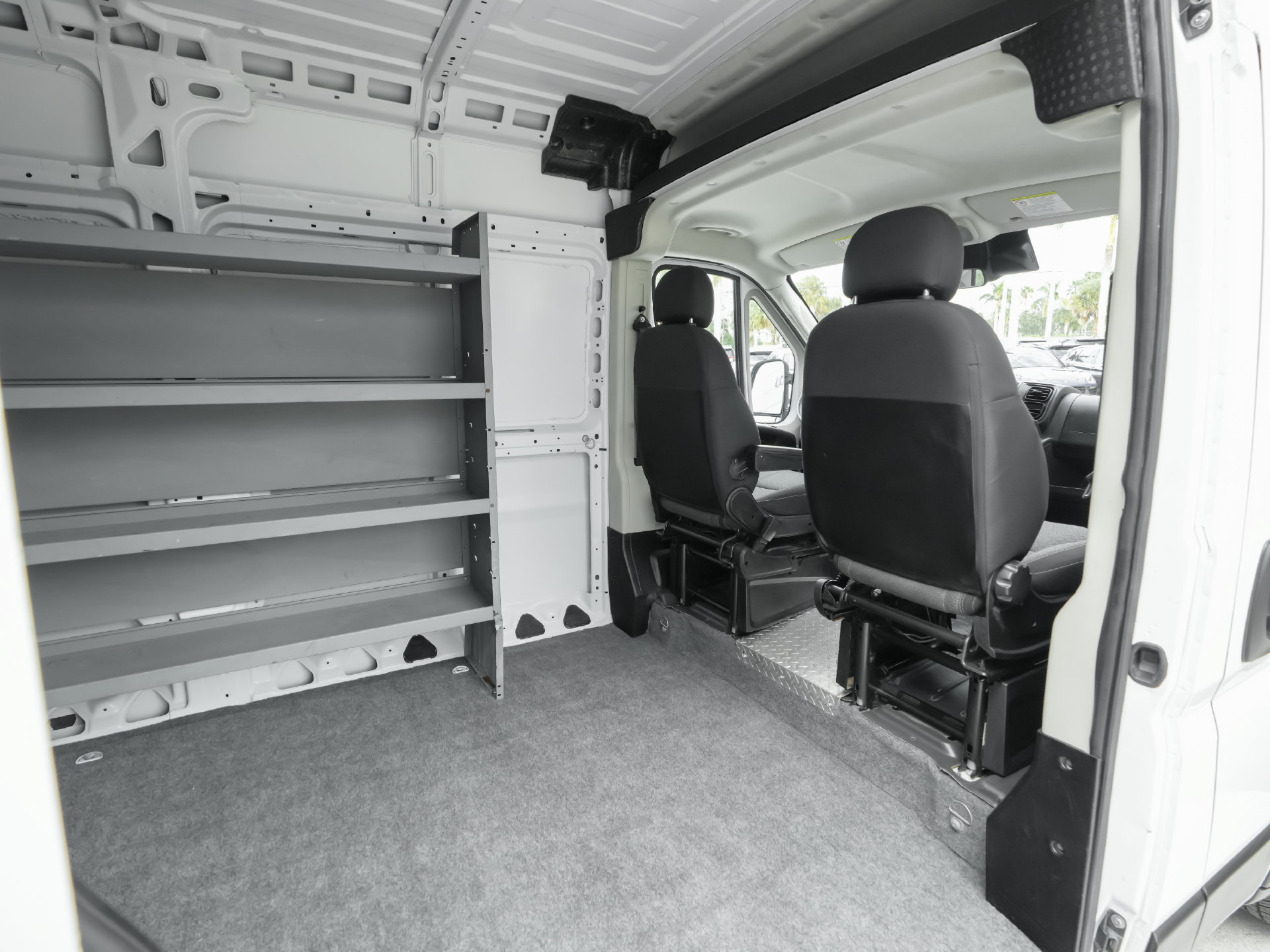Used 2022 RAM ProMaster 2500 FWD image 9