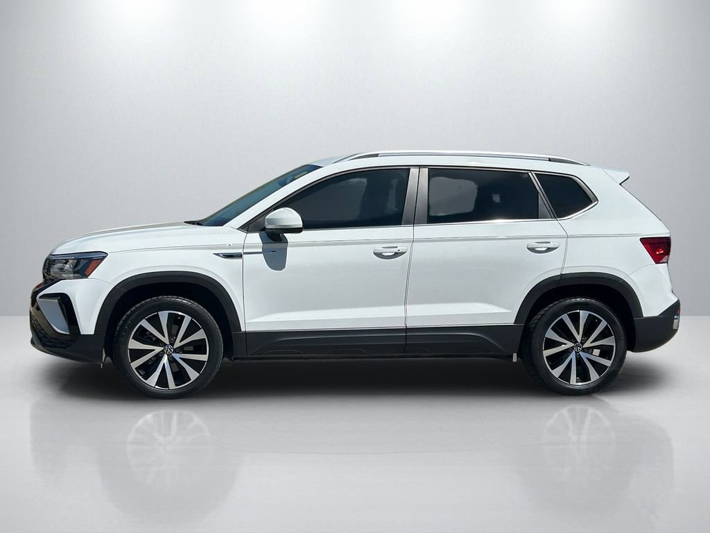 Used 2022 Volkswagen Taos SE FWD image 8