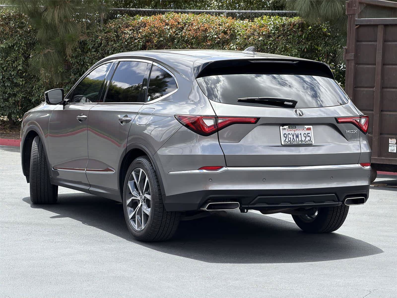 Certified 2023 Acura MDX FWD w/ Technology Package image 5