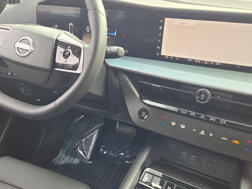 Used 2025 Nissan Murano SL AWD/4WD image 9