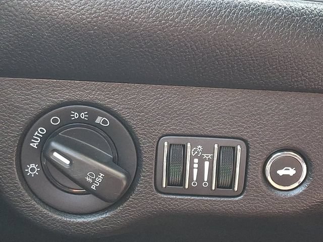 Used 2019 Dodge Challenger R/T w/ Cold Weather Group RWD image 27