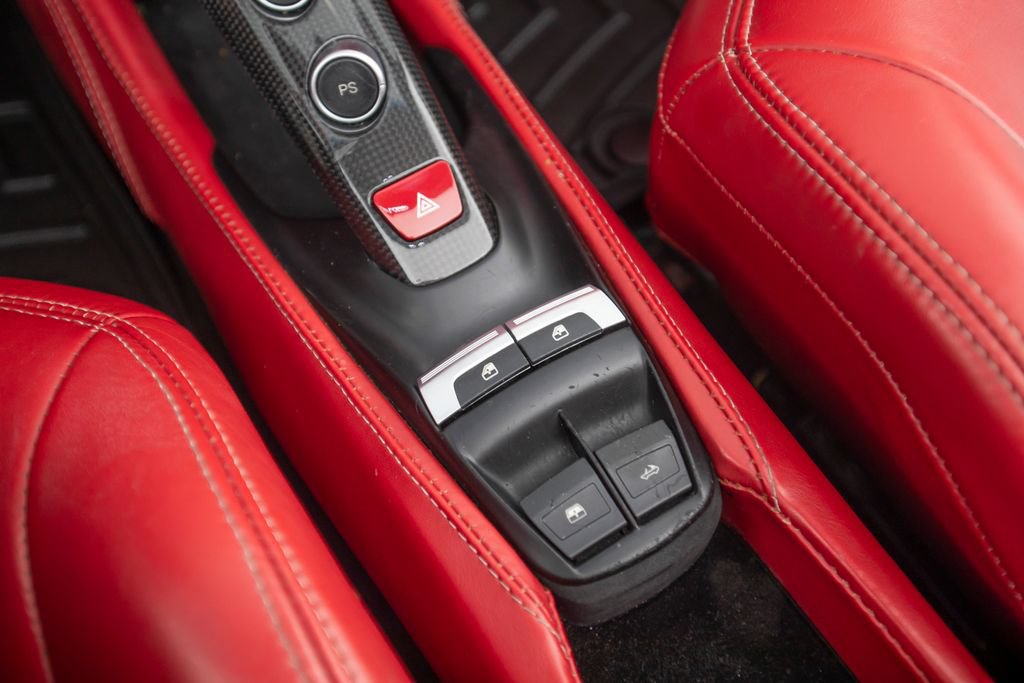 Used 2017 Ferrari 488 Spider RWD image 51