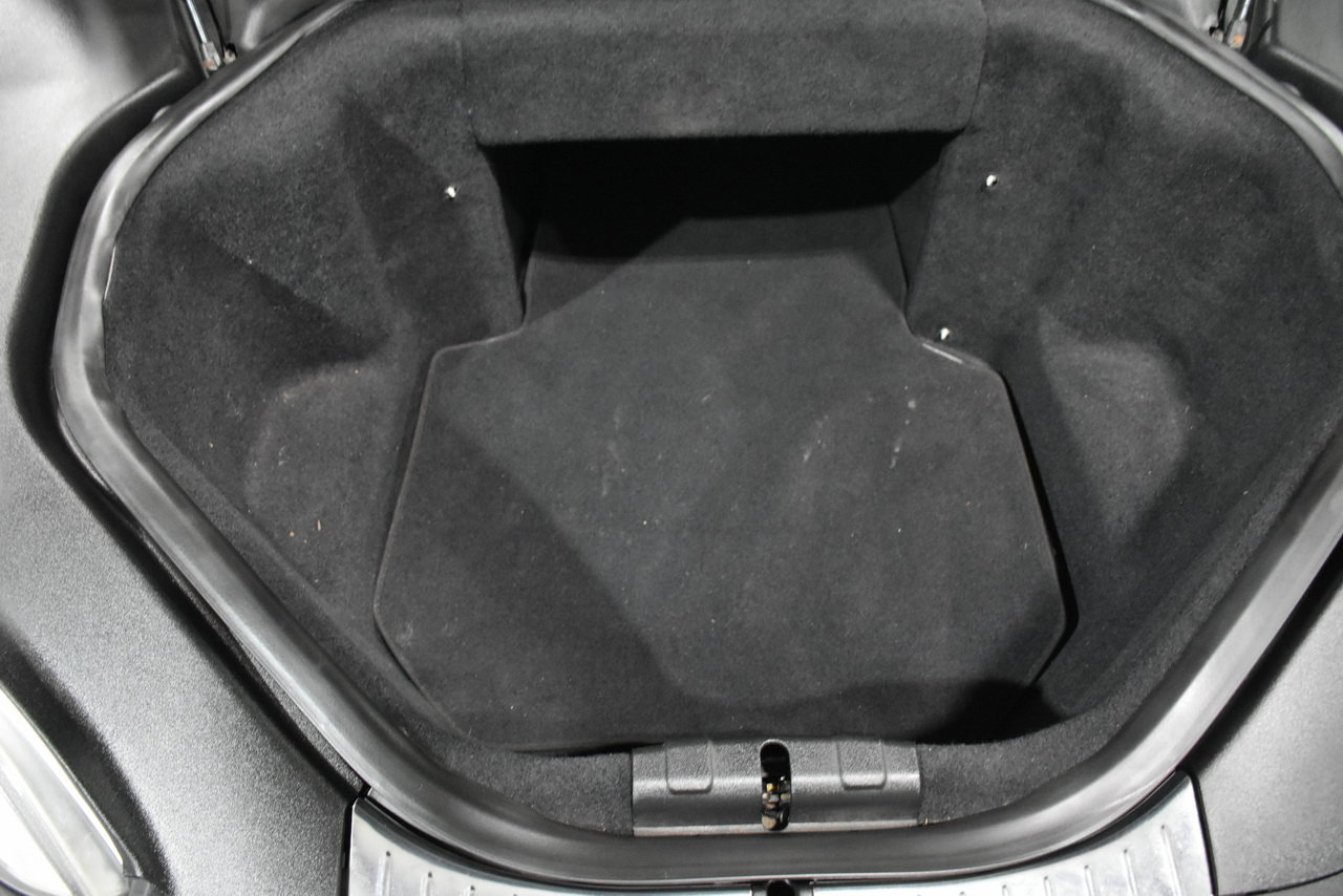 Used 2013 Tesla Model S Performance image 21