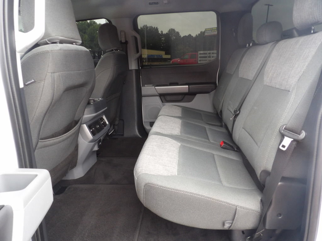 Used 2025 Ford F250 XLT w/ FX4 Off-Road Package AWD/4WD image 30