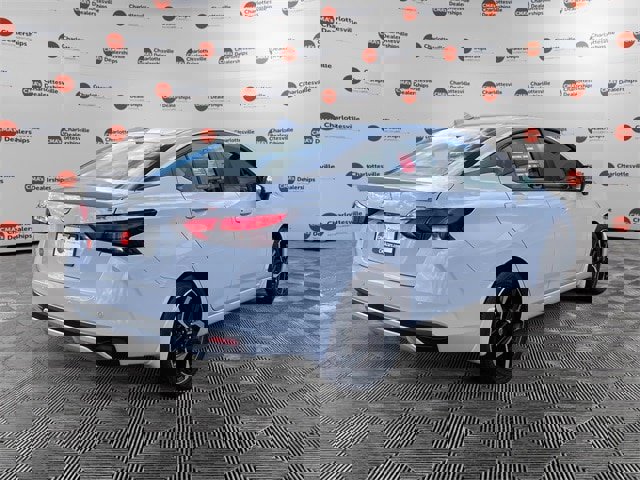 Certified 2025 Nissan Versa SR w/ Trunk Package image 5