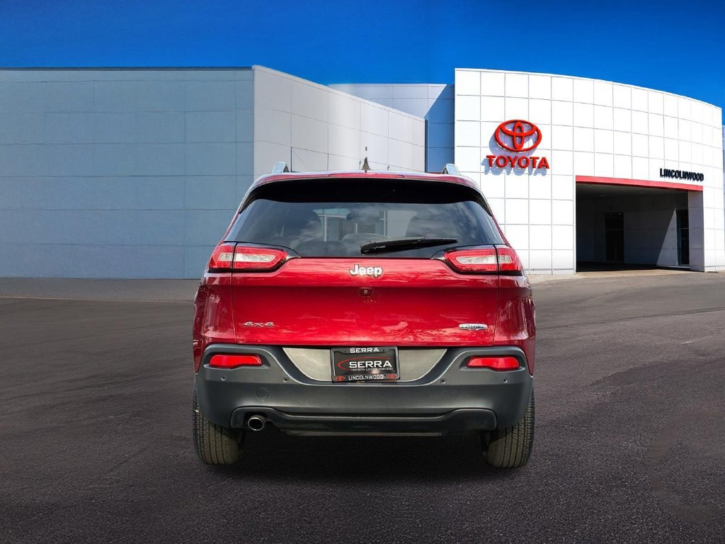 Used 2016 Jeep Cherokee Latitude w/ Safety/Convenience Group AWD/4WD image 11